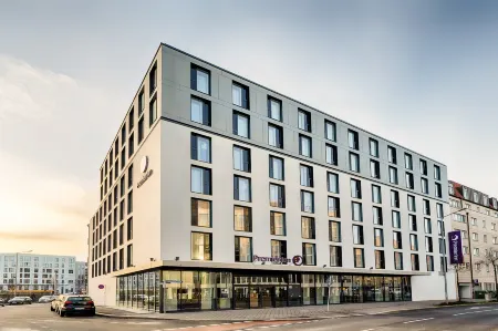 Premier Inn Leipzig City Oper Hotel Отели рядом с достопримечательностью «Зоопарк Лейпцига»