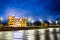 Bliss Hotel Hotels in Luhuo County