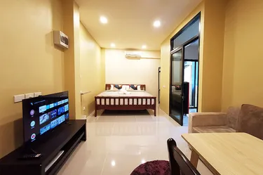 รูปภาพของเดอะมิดเดิลทาวน์