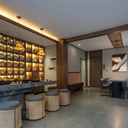 Banshan Lishe Designer Inn with View and Garden (Lijiang Shizishan) Отели рядом с достопримечательностью «Павильон Вангу»