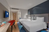 Holiday Inn Express Lanzhou New Area Zhongchuan Airports