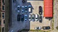 Ximeng Hongshangjia Hotel (Yusuo Longtan Branch) - parking