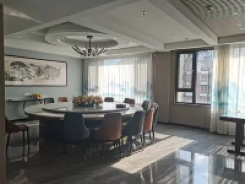 Huoshan Nanyue Tangquan Hotel