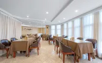 Pruis Restaurant & Hotel - Bữa sáng