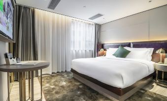 Yishang PLUS Hotel (Guangzhou Beijing Road Pedestrian Street)