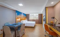 Vienna Classic Hotel (Huaiji Center Branch) Hotels near Commercial Pedestrian Street (Jiefang Middle Road)