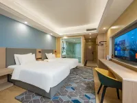 Holiday Inn Express CHENGDU TIANFU SQUARE by IHG Hotels near Tianfu Square
