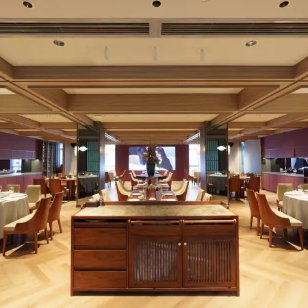 Hefei Fillmore International Hotel (Mingzhu Square)