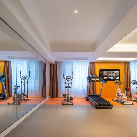 Vienna International Hotel (Linyi Taisheng Square Wanxianghui Store)