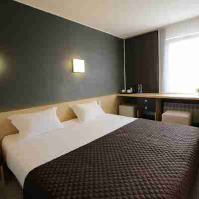 FUTURO HOTEL Rooms