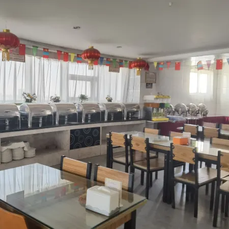 Erenhot Hualian International Hotel