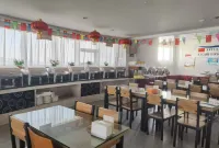 Erenhot Hualian International Hotel - parking