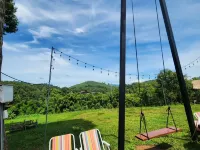 ภูทิพย์ธารารีสอร์ท โรงแรมในอำเภอ ขลุง