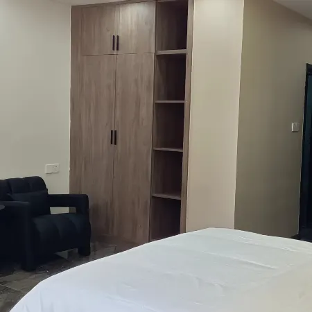 Juyi Ge Hotel