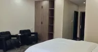 Juyi Ge Hotel