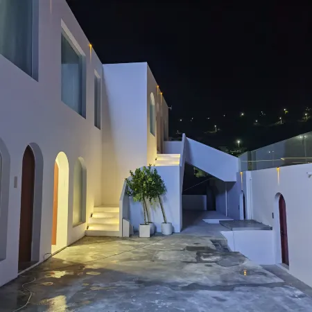 One day at a hotel Отели рядом с достопримечательностью «Zhuyu»