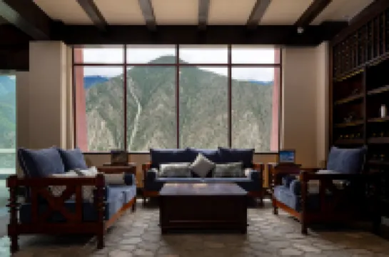 紫宸泊閲·梅里冰酒莊園