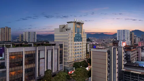 Yunfu Jinyu Hotel (Yunfu Bus Station Yihua International Plaza)