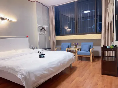 Jiayuan Hotel (Luzhou Naxi) Hotels in Naxi District