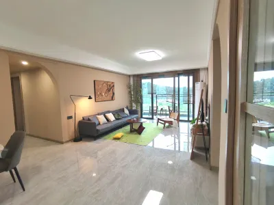 When I was a child, I stayed at the hotel (Qilou City Branch)