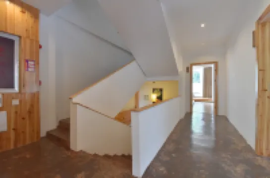 Zhaoxing Xifeng Zhuyun Chinese Inn (Zhaoxing Dong Village)