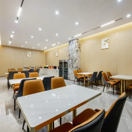 Jian Shui Bolin Grand Hotel (Jianshui Ancient City Zhu Jia Garden Branch)