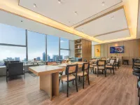 Country Inn & Suites by Radisson Guiyang North Station High-Tech Zone