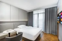 Hexingju Light Luxury Apartment (Guangdong Ketang Jewelry Trading Market)