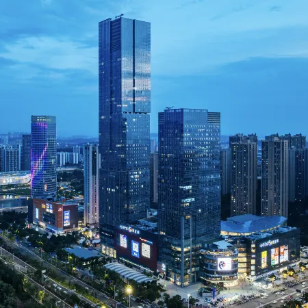 Liyue Hotel (Kunming South Railway Station, Qichuang Yunnan No. 1 City Branch) Отели рядом с достопримечательностью «Озеро Дяньчи»