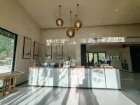 Rehe Valley Homestay Center