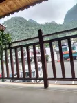 杉哥當家·萬峰環抱·Rural Comfort·田園閒逸雅居（萬峰林店） 萬峰湖潤龍灣水上世界附近的飯店