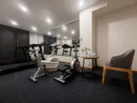 Yuanzhu Huaxia Hotel (Zhoushan Bus Passenger Transport Center Dinghai Baolong Tiandi) - gimnasio