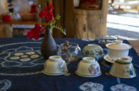 Weishan Fengchuan Tower Wenquan Chinese Inn (Weibaoshan Scenic Area)