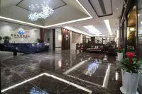 Yunqi Yue Resort Hotel (Xijiang Qianhu Miao Village West Gate Tourist Center Branch)