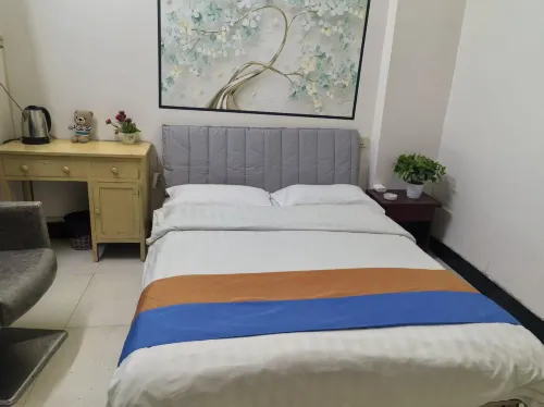 Xi'an Juhua Hotel (Taibai South Road Subway Station) - 2 Yıldız