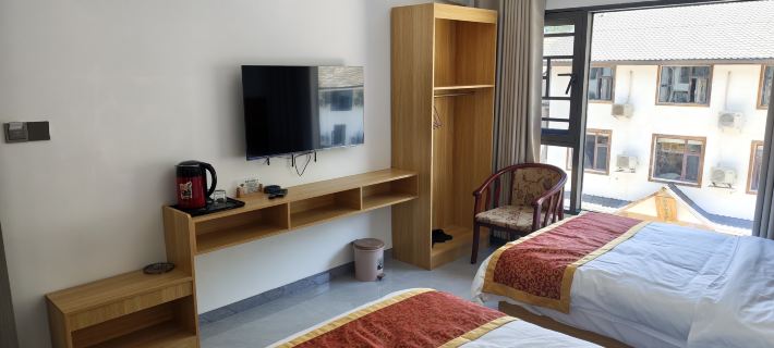 Guangwushan Phoenix Homestay Hotel a Nanjiang