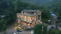 AURA Anzhang Our Home Mountain‑Luxury Resort - Barer