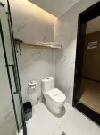 Mount Taishan Hotel - parking