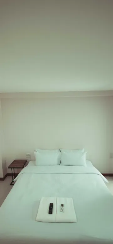 ห้องพักสไตล์โมเดิร์นที่นอนขนาดคิง