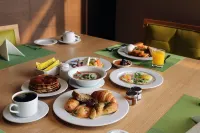 麥加阿納西姆福朋喜來登飯店 - 早餐