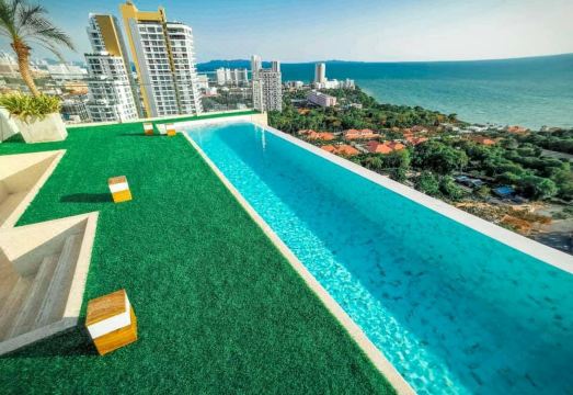 Andromeda Condominium 전망