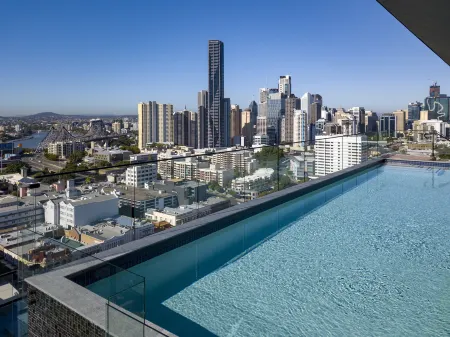 Fortitude Valley Apartments by CLLIX Отели рядом с достопримечательностью «Cloudland»