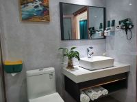 梅州博尔曼北欧酒店(嘉应学院店) - 养生茶艺健身双床房