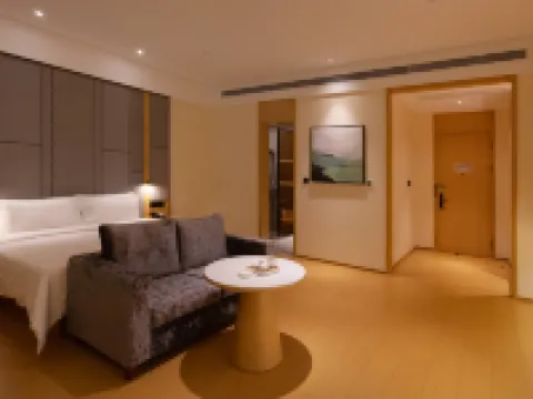 RUI JING HOTEL Hotels in Zhongyang