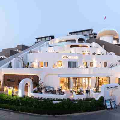 Sound on the Clouds Hotel Santorini, Dali Hotel Exterior