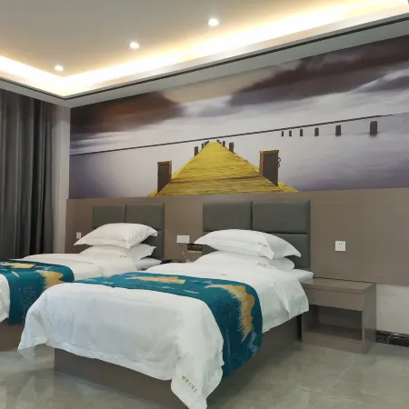 Ziyun Cat Camp Hotel