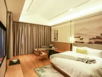 Wugong Mountain Taoyuan Mountain Residence Hotel (Wugong Mountain Tourist Center) فنادق في لوشي