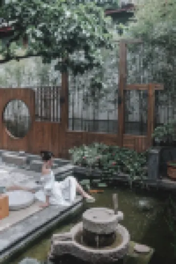 Lijiang Ancient City Yuezhuxuan Light Luxury Holiday Home