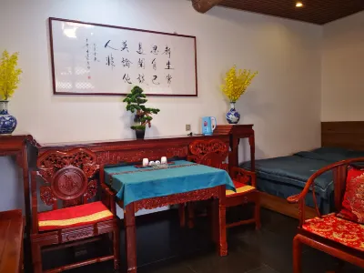 佈政李府民宿 海會書院附近的飯店