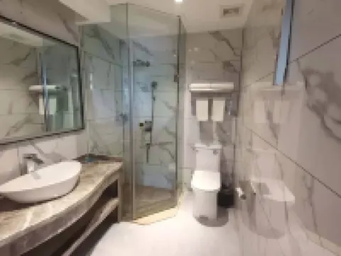 Starway Hotel (Akesu Century Plaza)